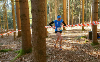 Berna unterwegs zum Crosslauf-LM Titel