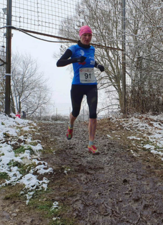 Bernadette läuft in Neuhofen zum Tagessieg